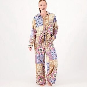 Tolani Zadie Notched Collar Top Relaxed Fit Pant Pajama Set patchwork print M
